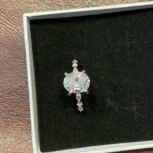 Fake engagement ring (rose gold)